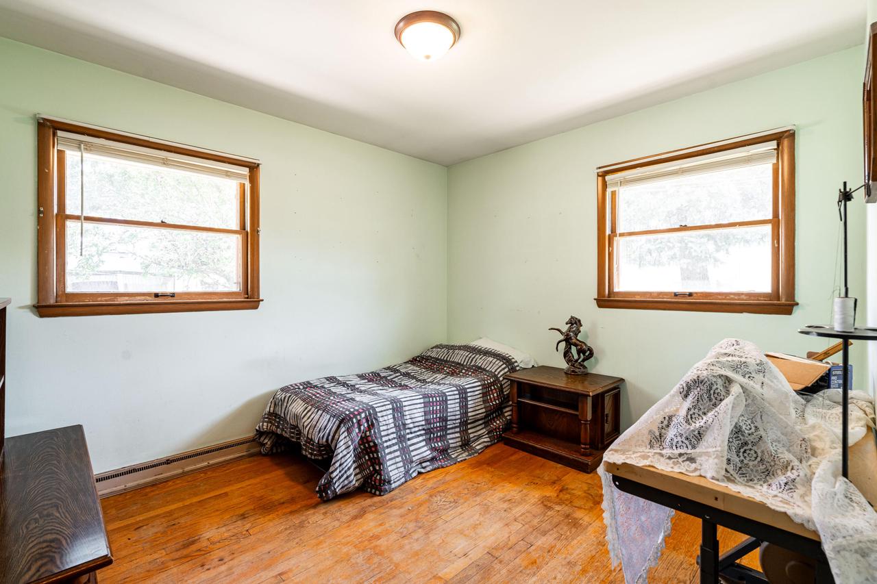 1551 West Bolivar AVENUE