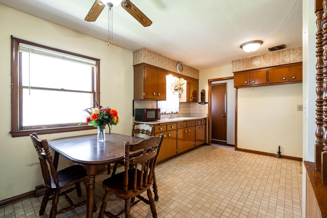 1551 West Bolivar AVENUE