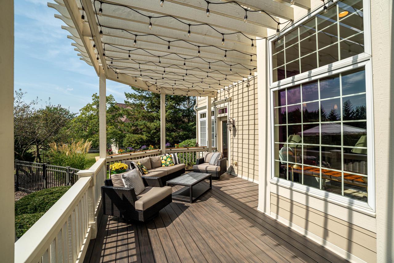 7158 South Cambridge DRIVE