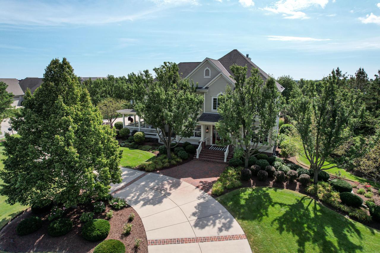 7158 South Cambridge DRIVE