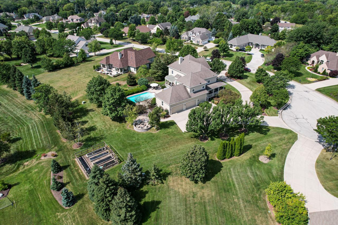 7158 South Cambridge DRIVE