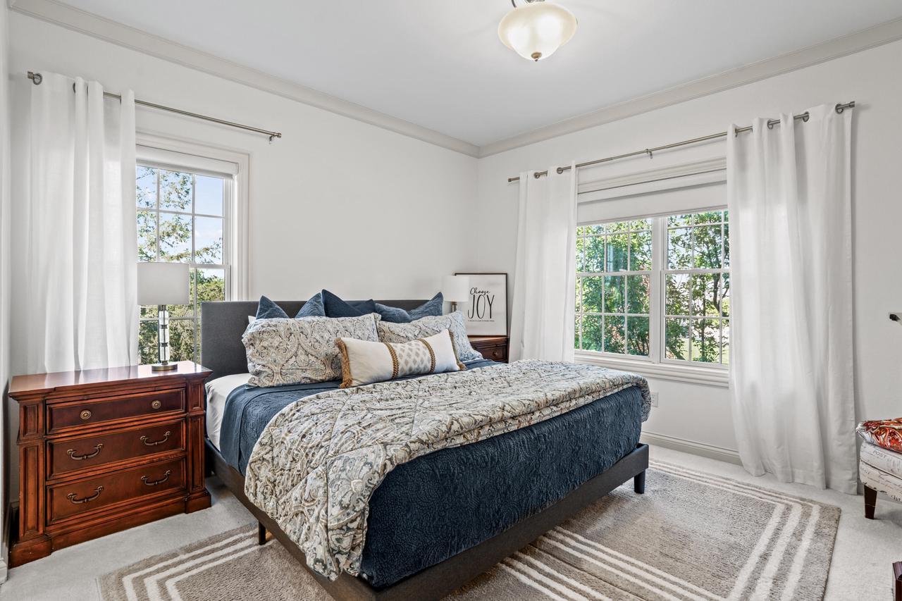 7158 South Cambridge DRIVE