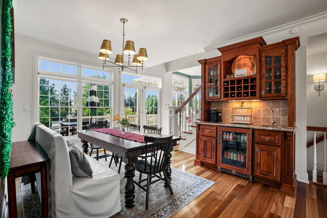 7158 South Cambridge DRIVE