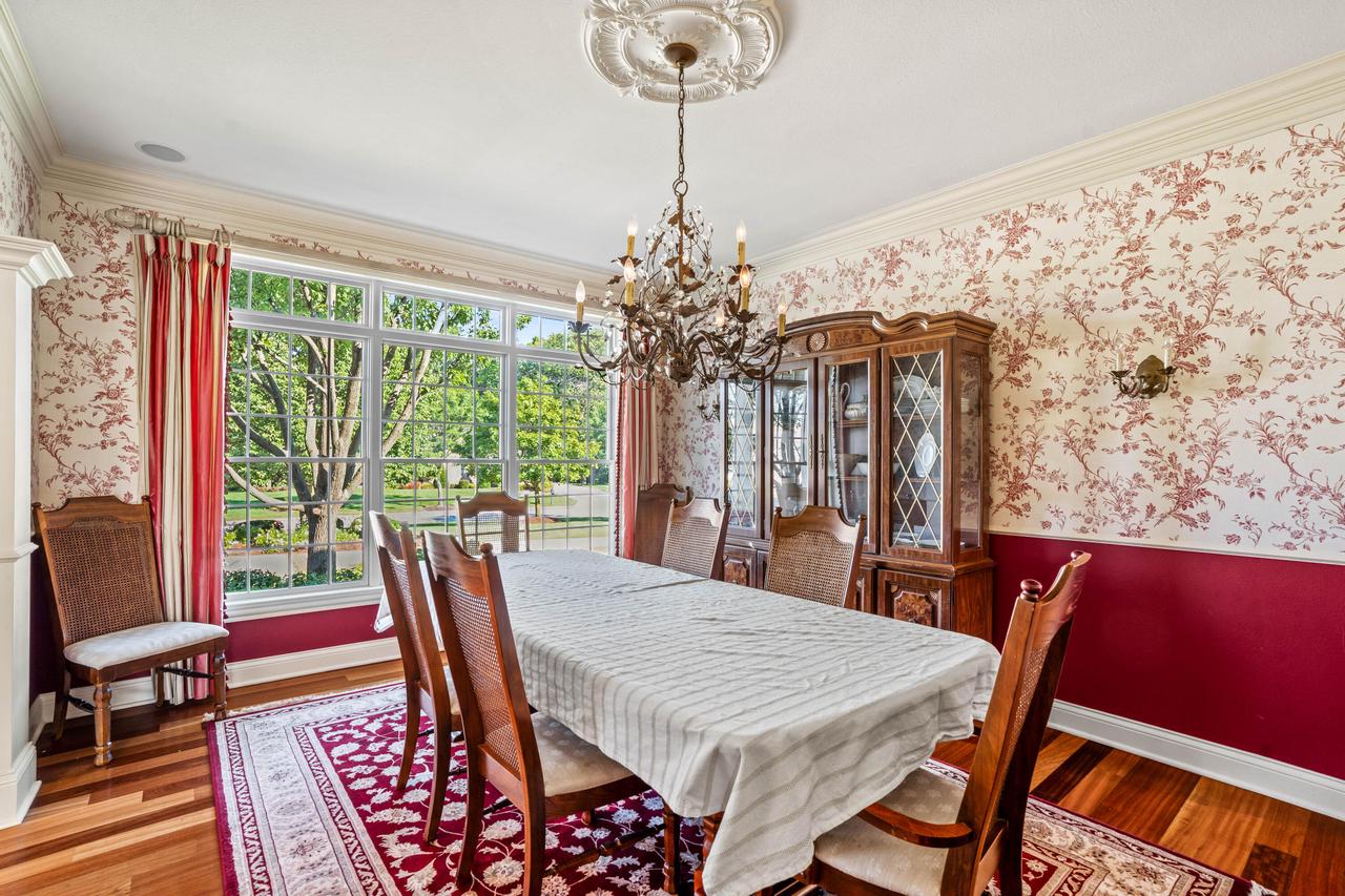 7158 South Cambridge DRIVE