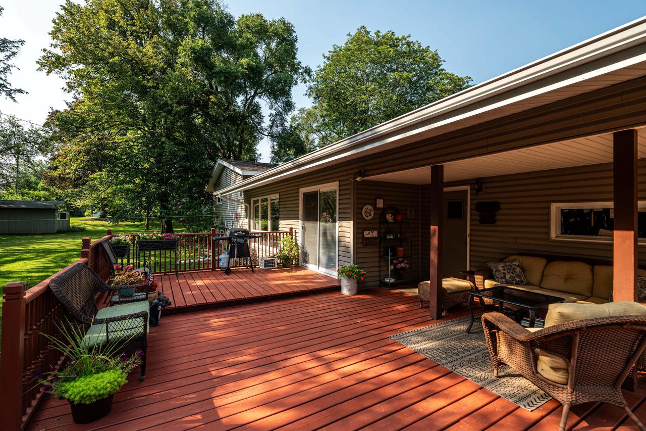 2640 North 128th STREET