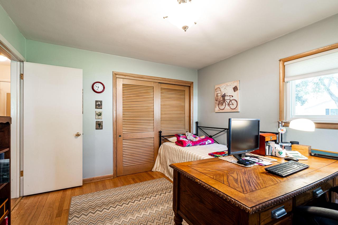 2640 North 128th STREET