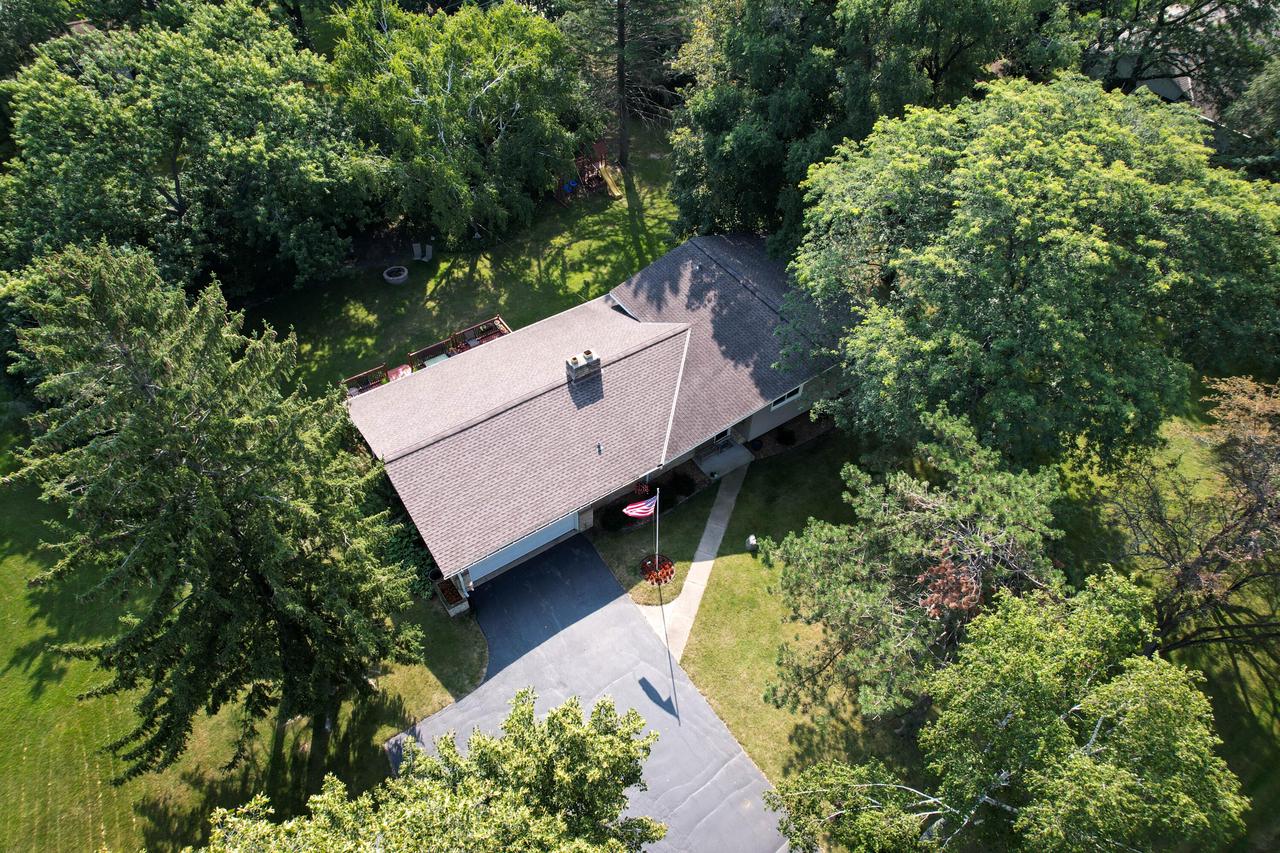 2640 North 128th STREET