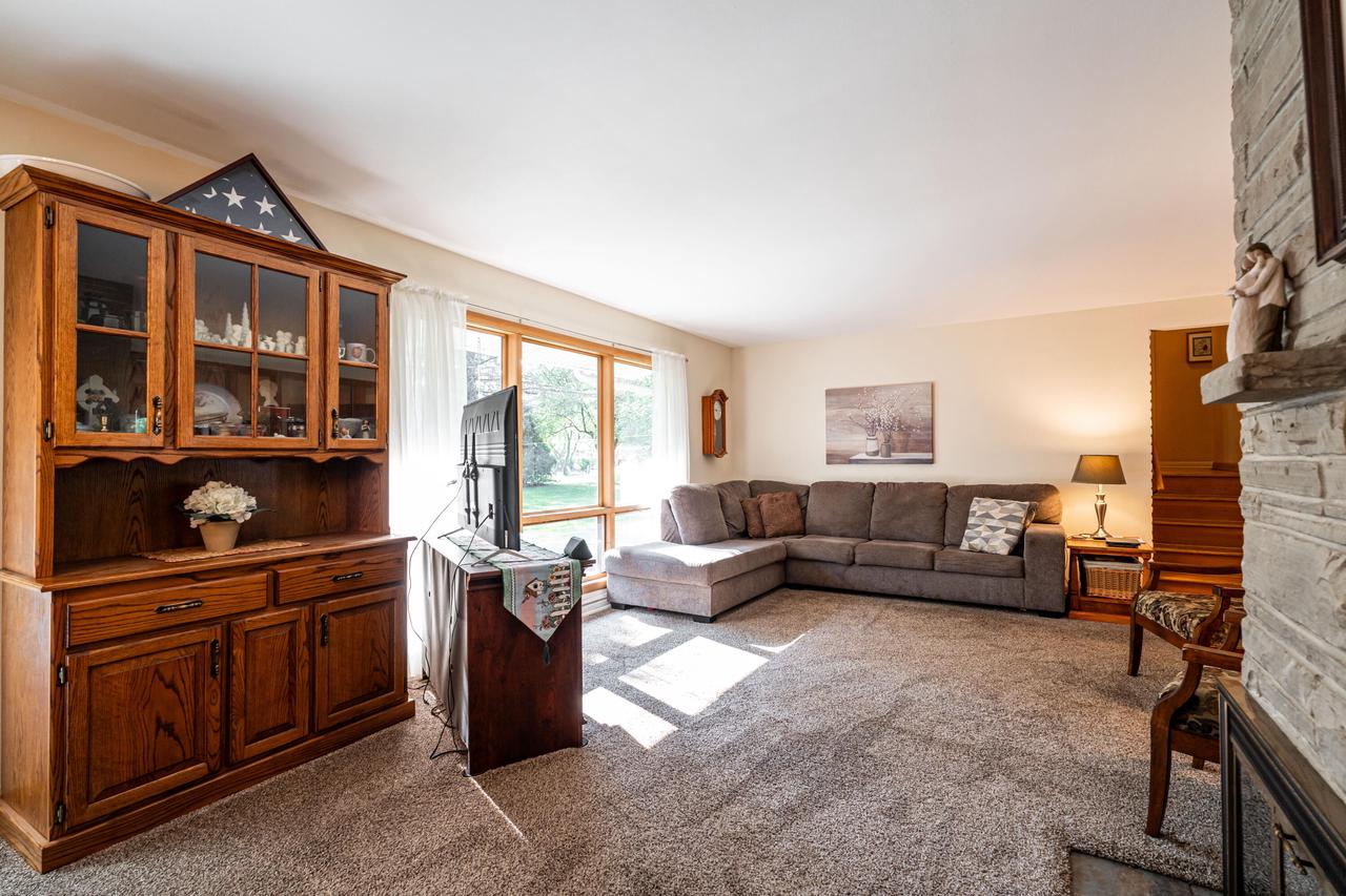 2640 North 128th STREET