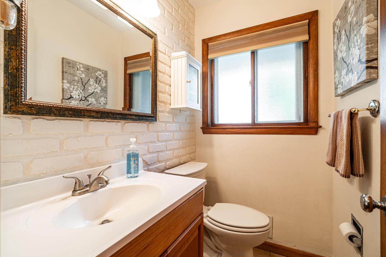 2640 North 128th STREET