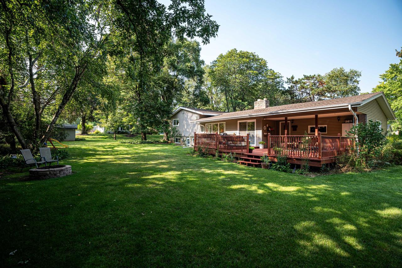 2640 North 128th STREET