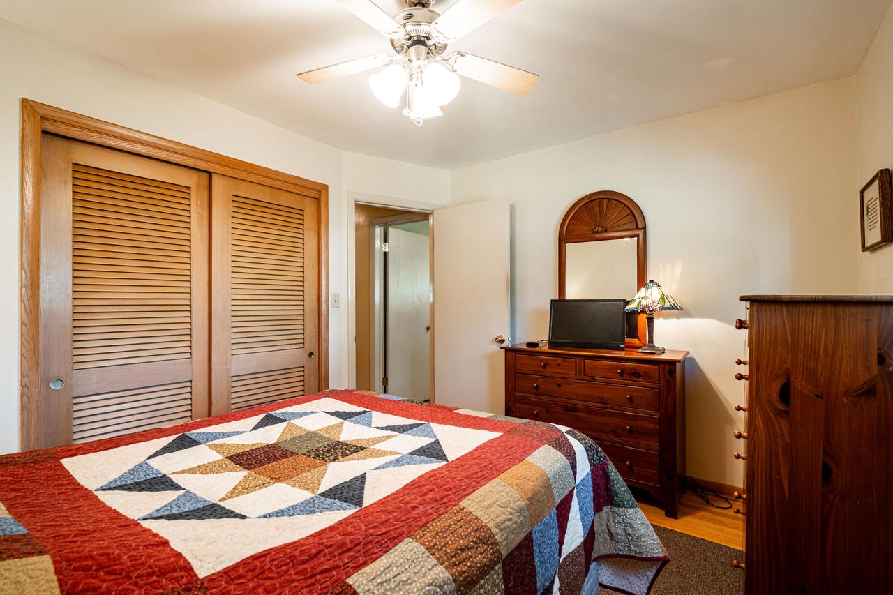 2640 North 128th STREET