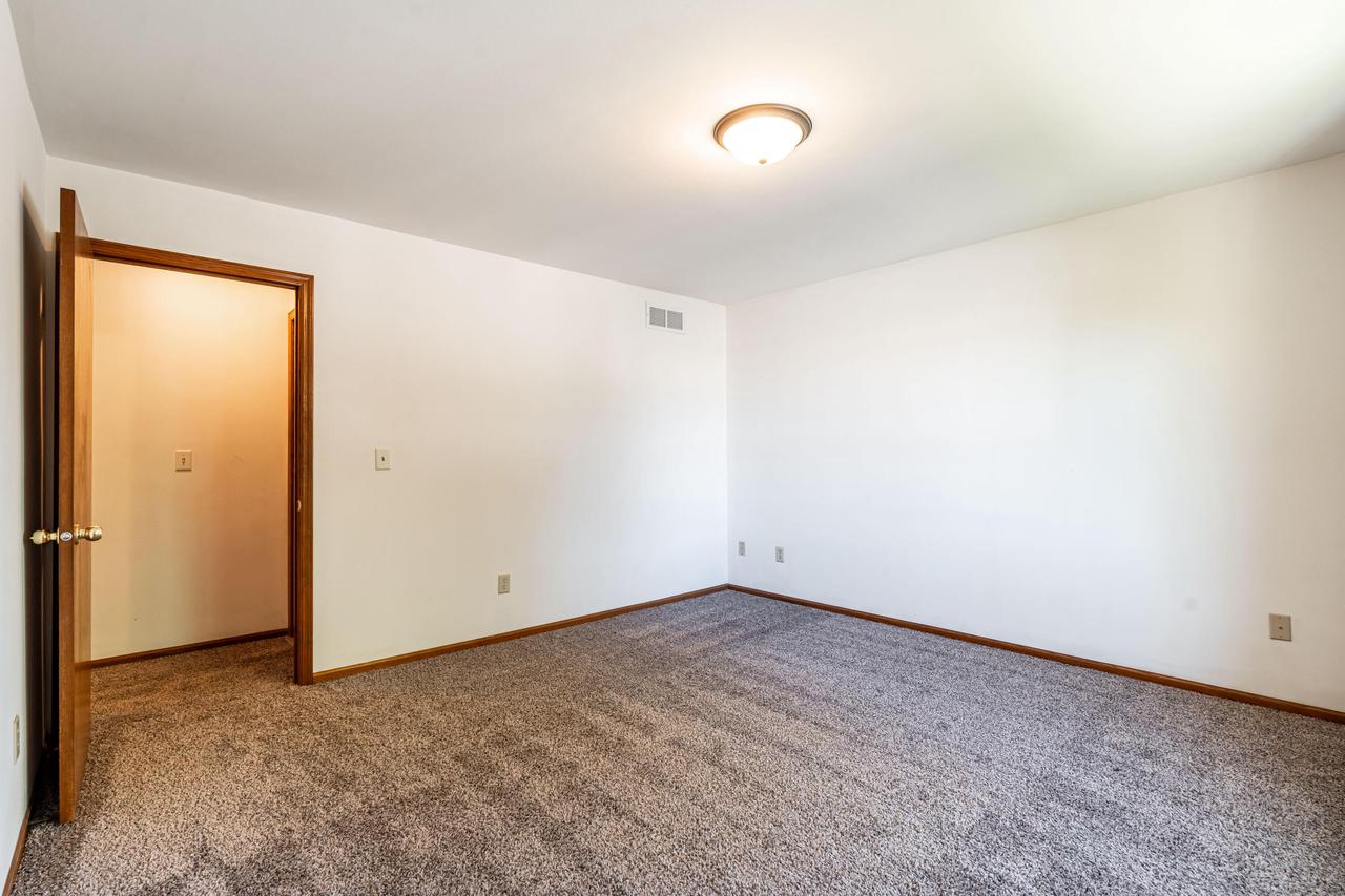 1502 South 101st STREET 1504