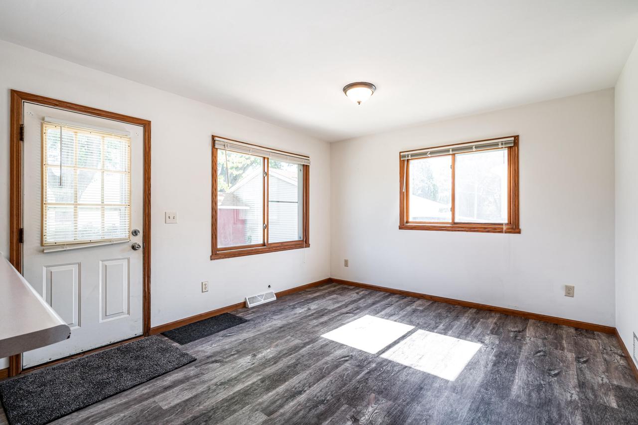 1502 South 101st STREET 1504