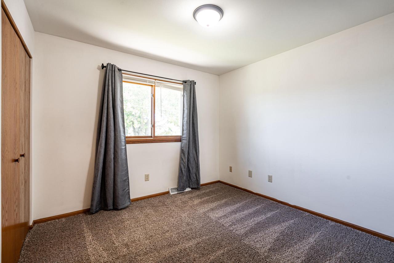 1502 South 101st STREET 1504