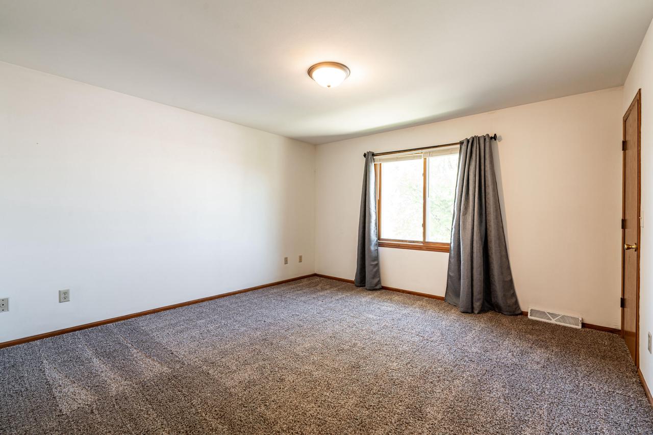 1502 South 101st STREET 1504