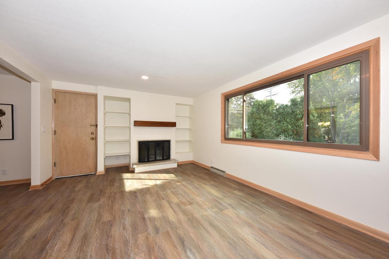 2315 West Apple Tree ROAD