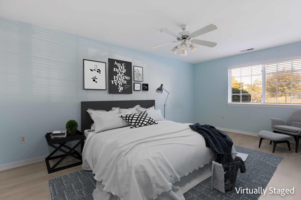 4947 West Maple Leaf CIRCLE