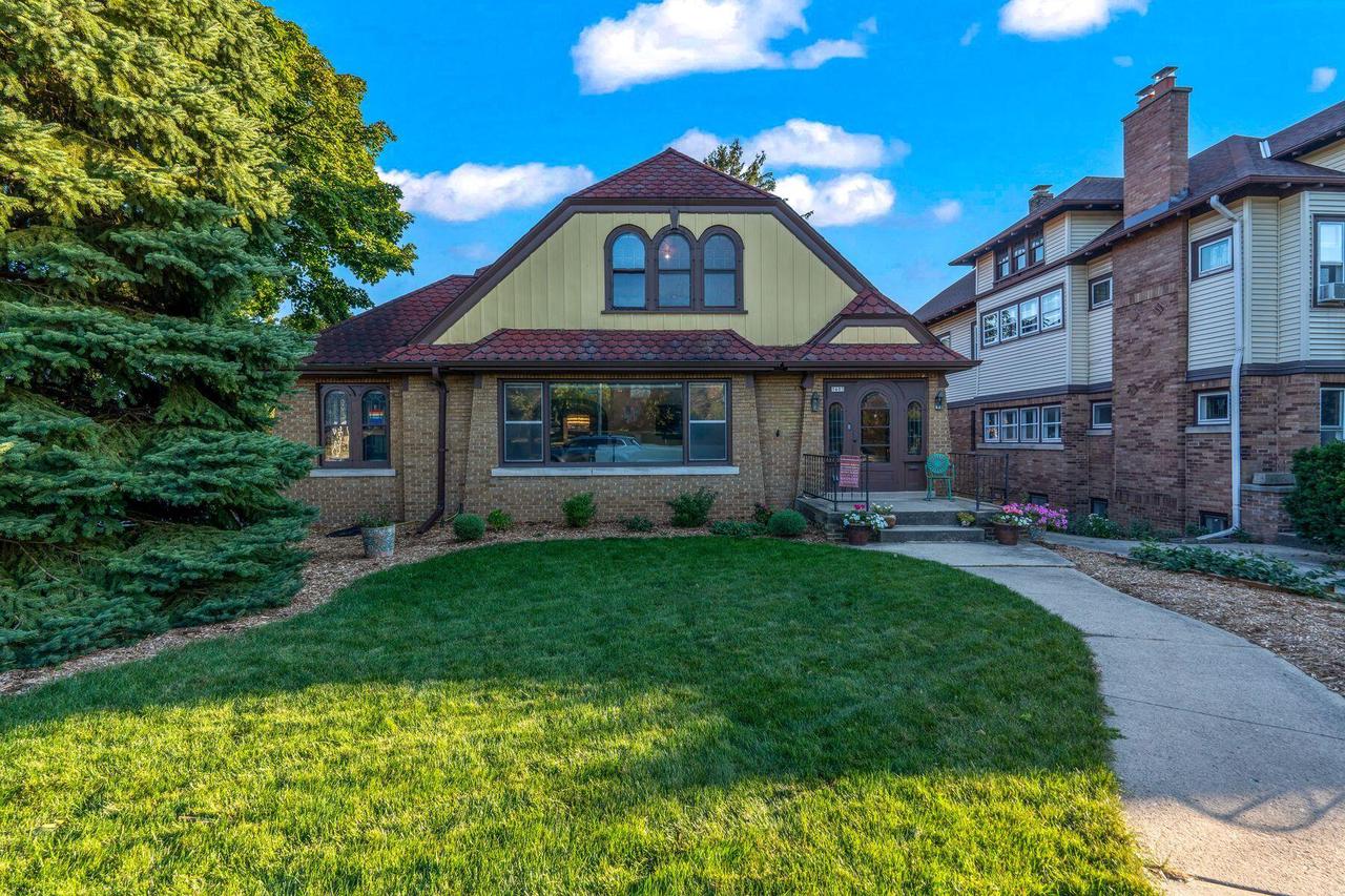 5603 West Washington BOULEVARD