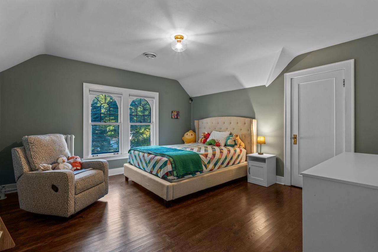 5603 West Washington BOULEVARD