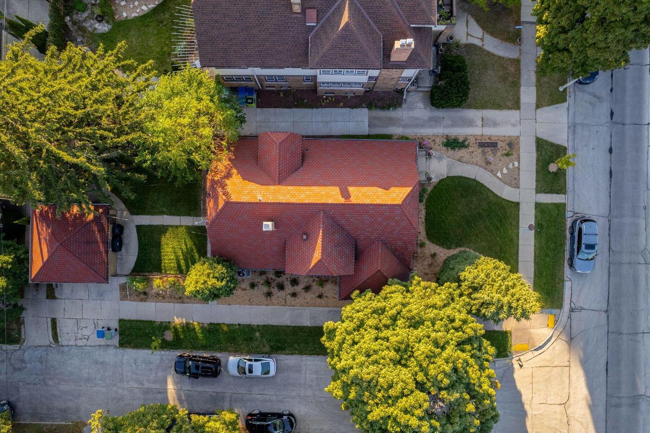 5603 West Washington BOULEVARD