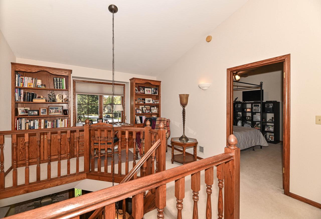 4014 West Abbott AVENUE