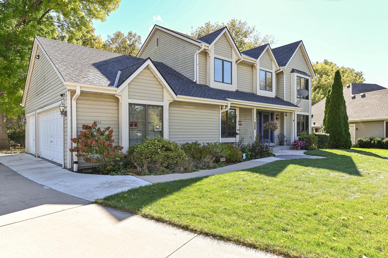 4014 West Abbott AVENUE