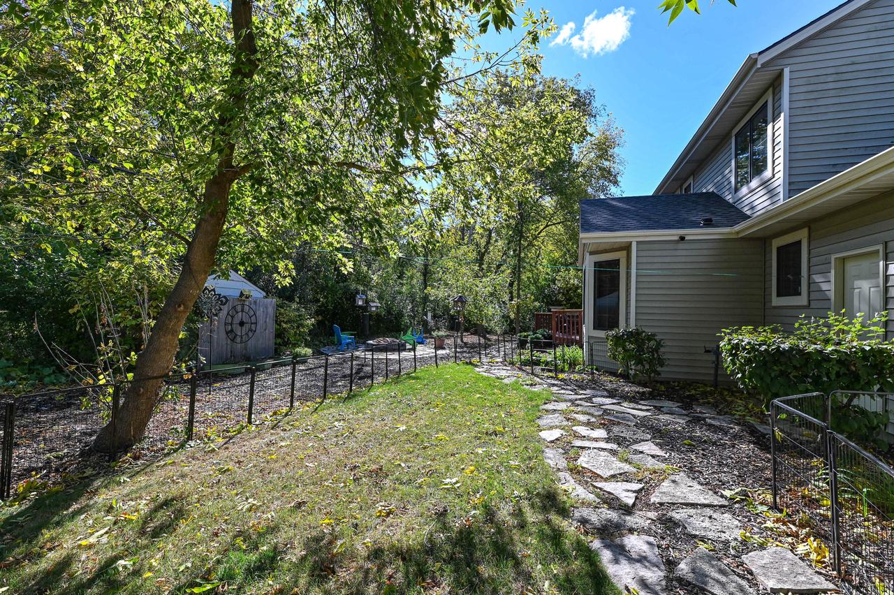 4014 West Abbott AVENUE