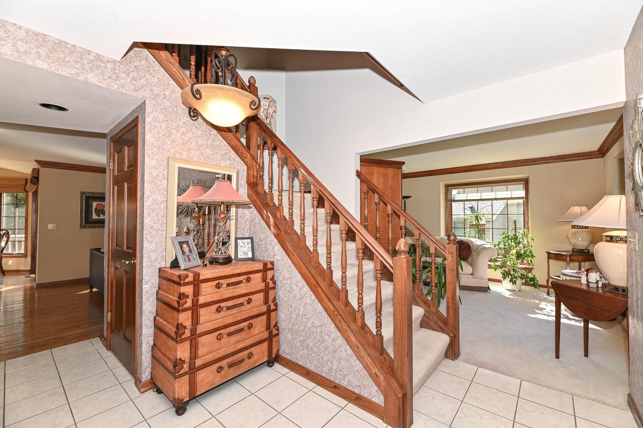 4014 West Abbott AVENUE