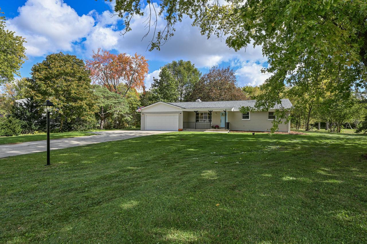 11446 North Glenwood DRIVE