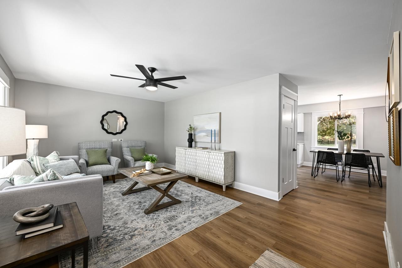 11446 North Glenwood DRIVE