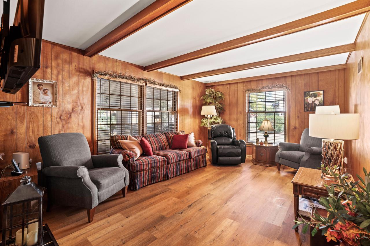 3315 South 121st STREET