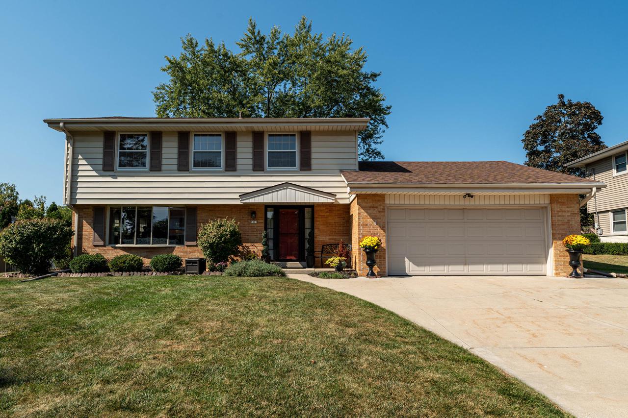 3315 South 121st STREET