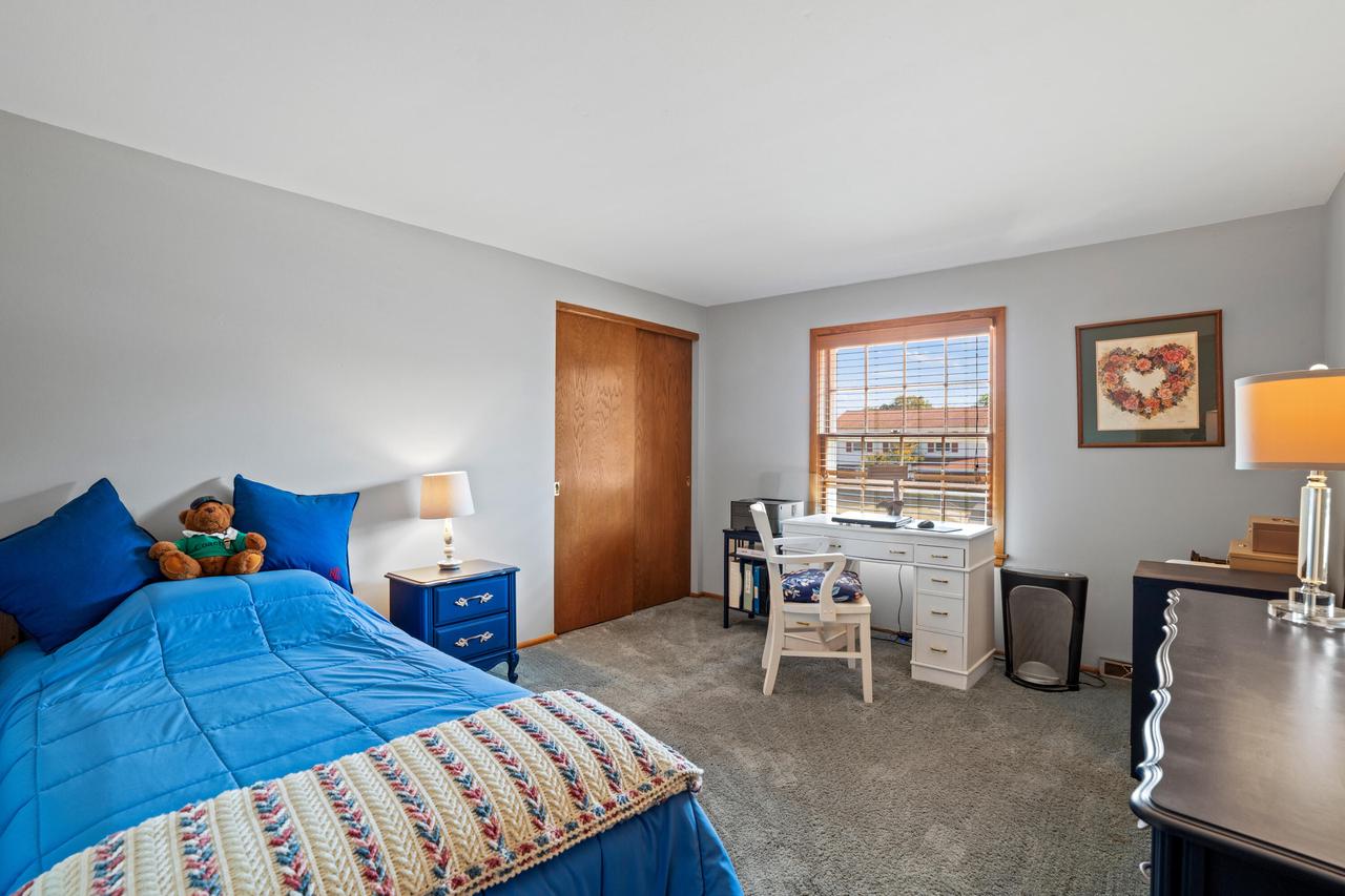 3315 South 121st STREET