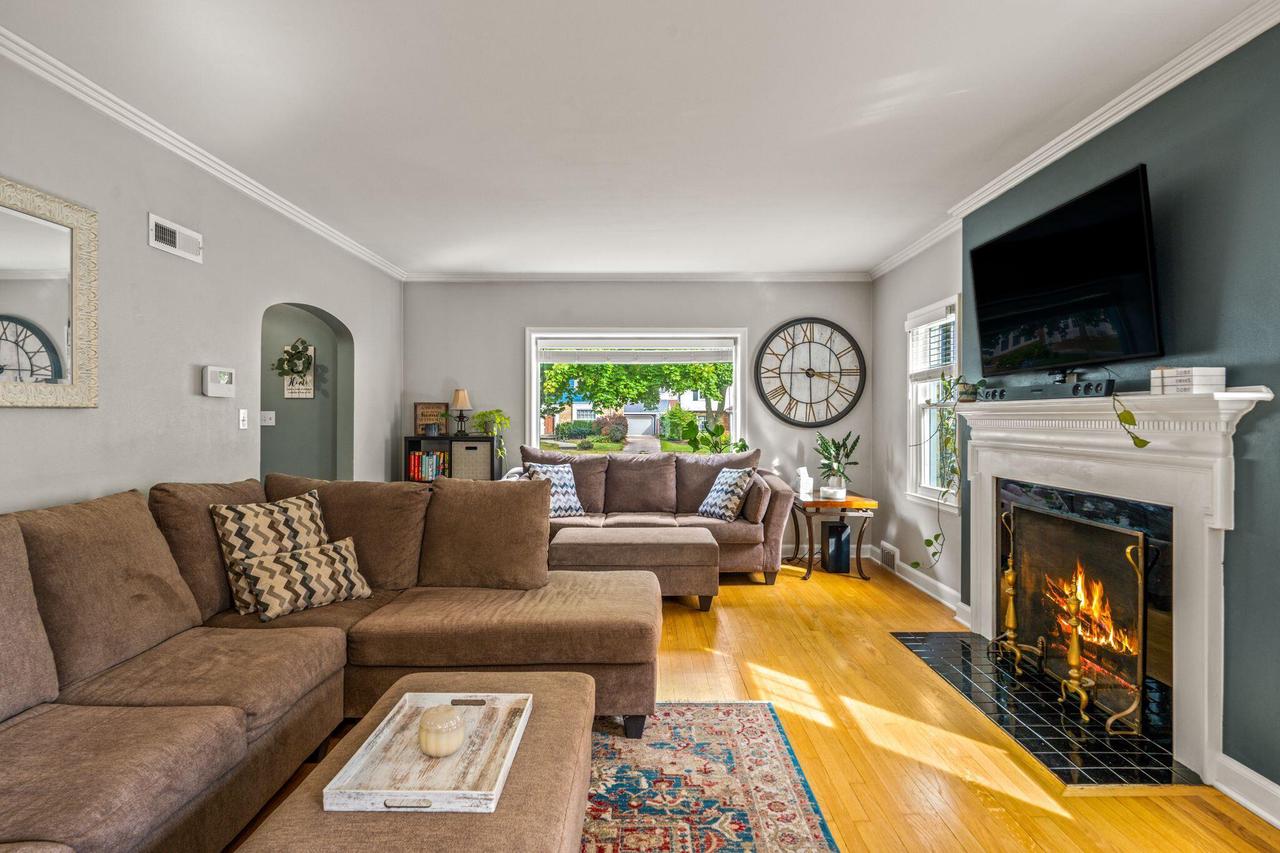 2909 North 68th STREET