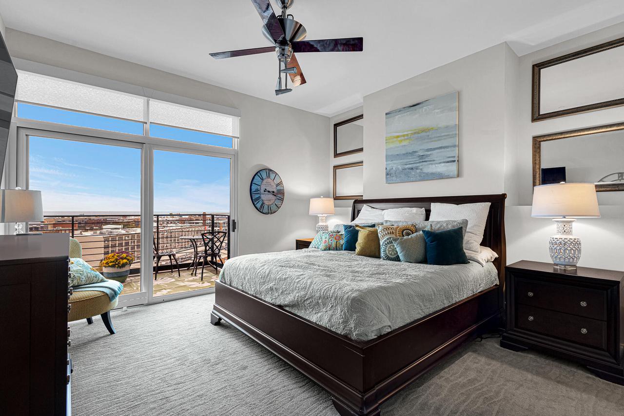 106 West Seeboth STREET 1004