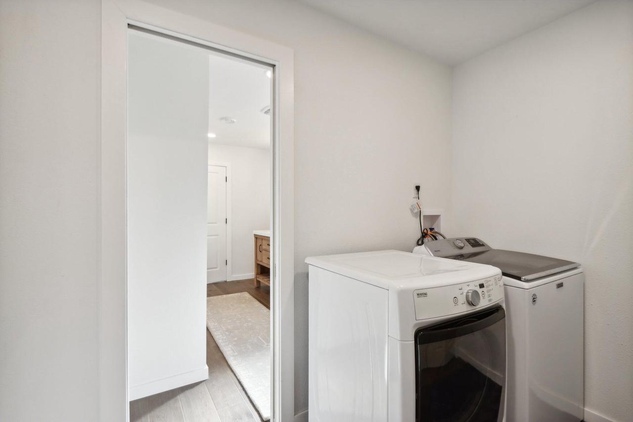 S99W20465 Parker DRIVE