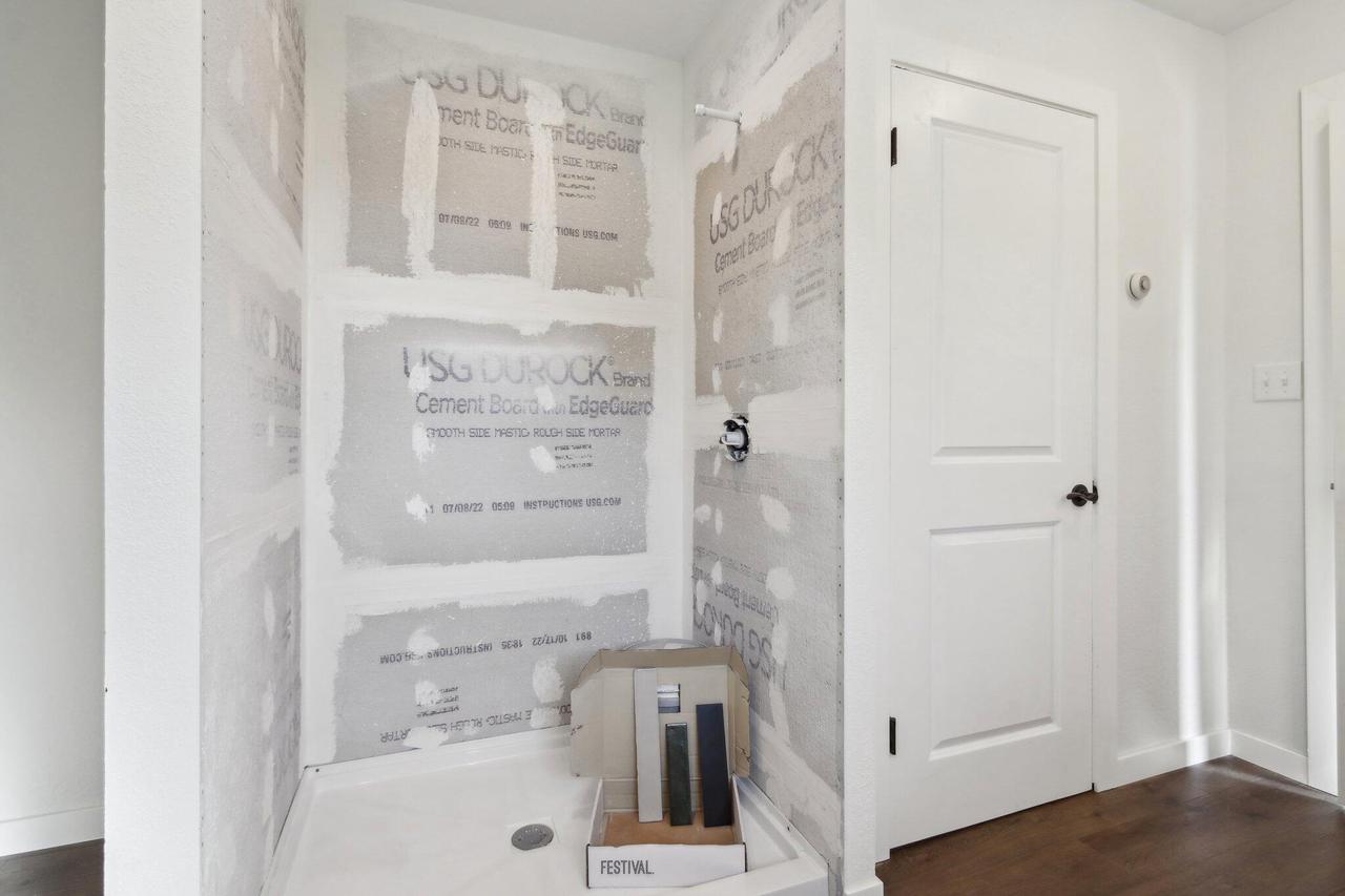 S99W20465 Parker DRIVE