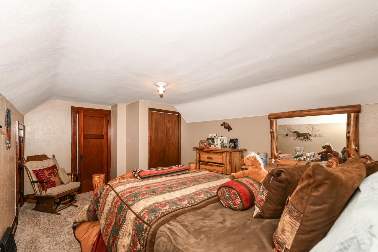 2461 South 95th STREET