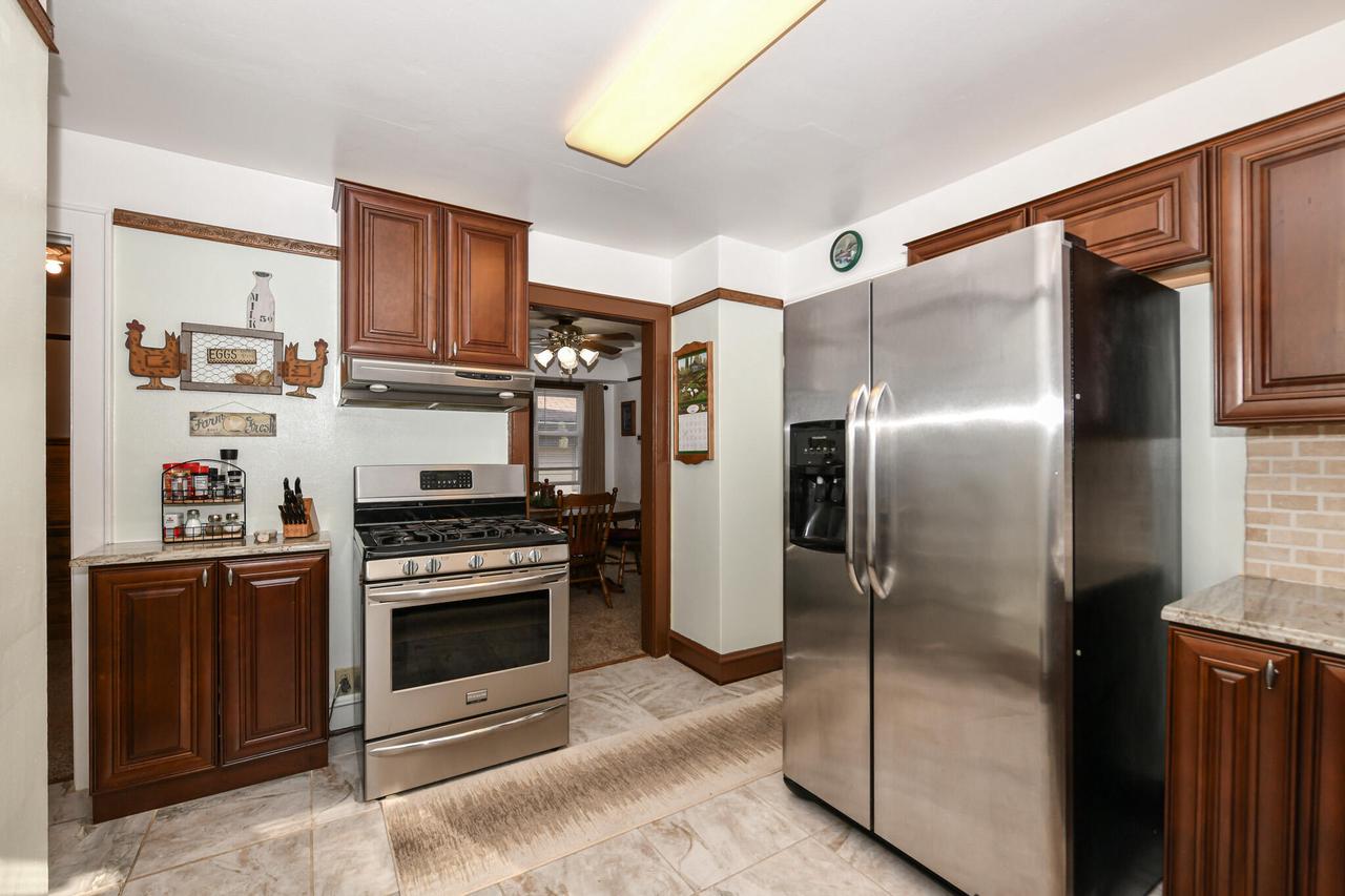 2461 South 95th STREET