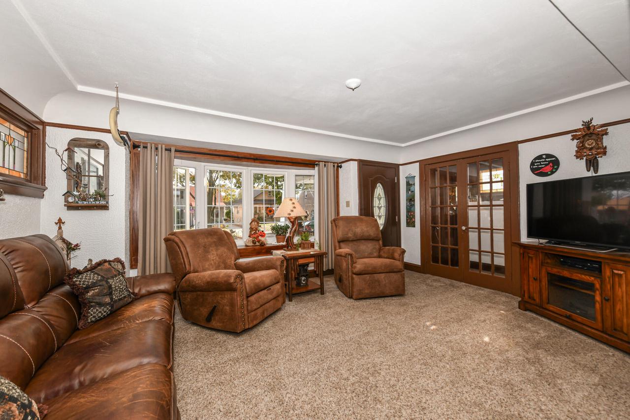 2461 South 95th STREET