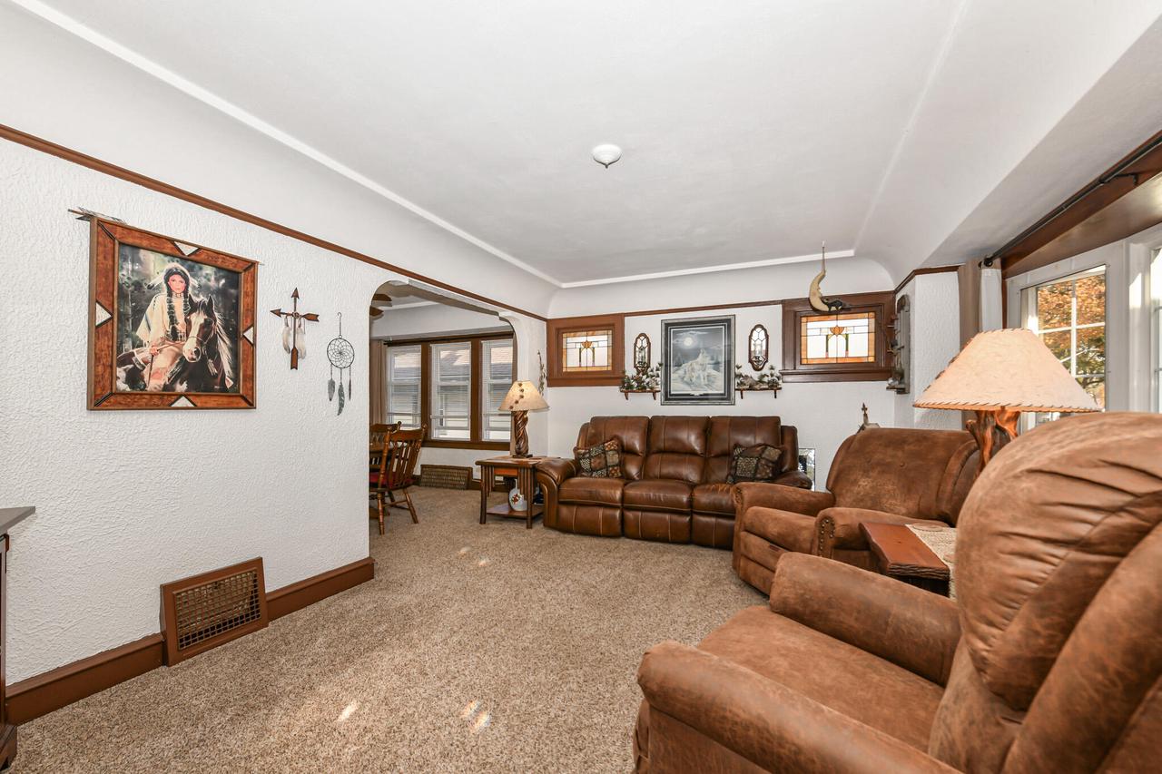 2461 South 95th STREET