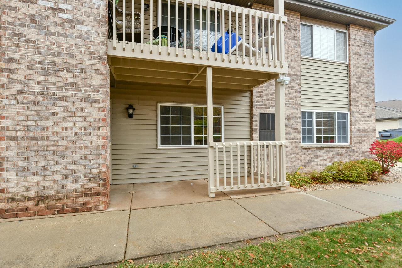 W170S7579 Gregory DRIVE H