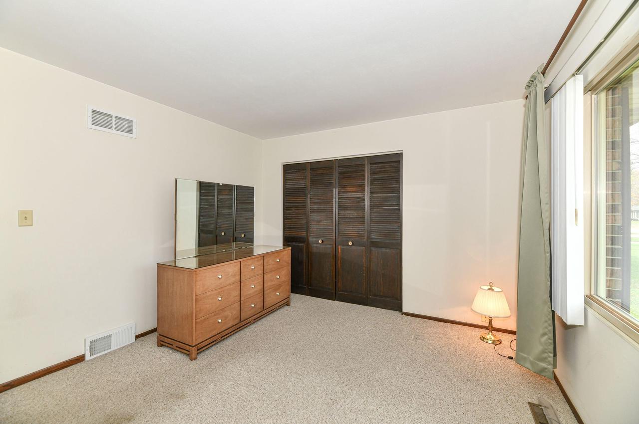 6921 West Chapman AVENUE