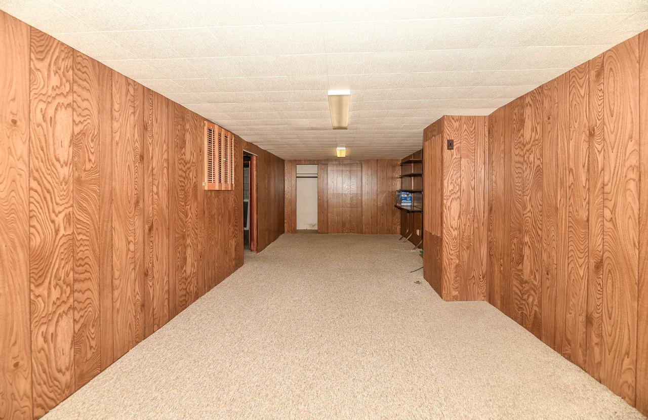 6921 West Chapman AVENUE