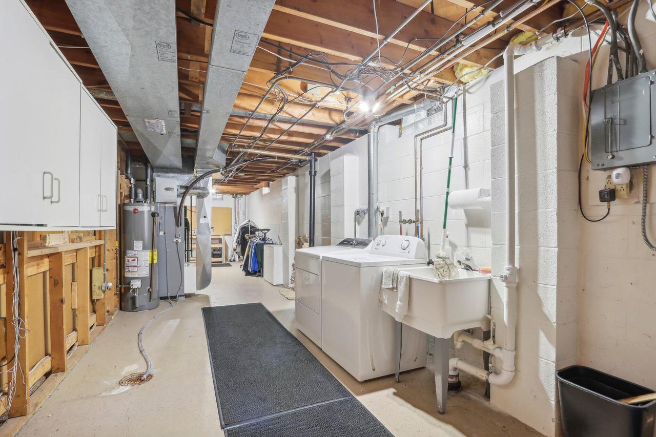 8462 South Verdev DRIVE