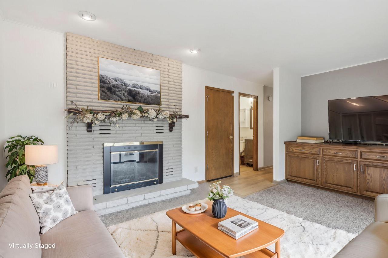 8462 South Verdev DRIVE