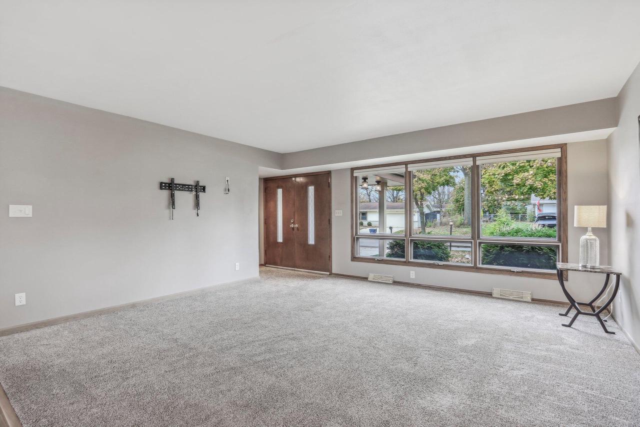 8462 South Verdev DRIVE