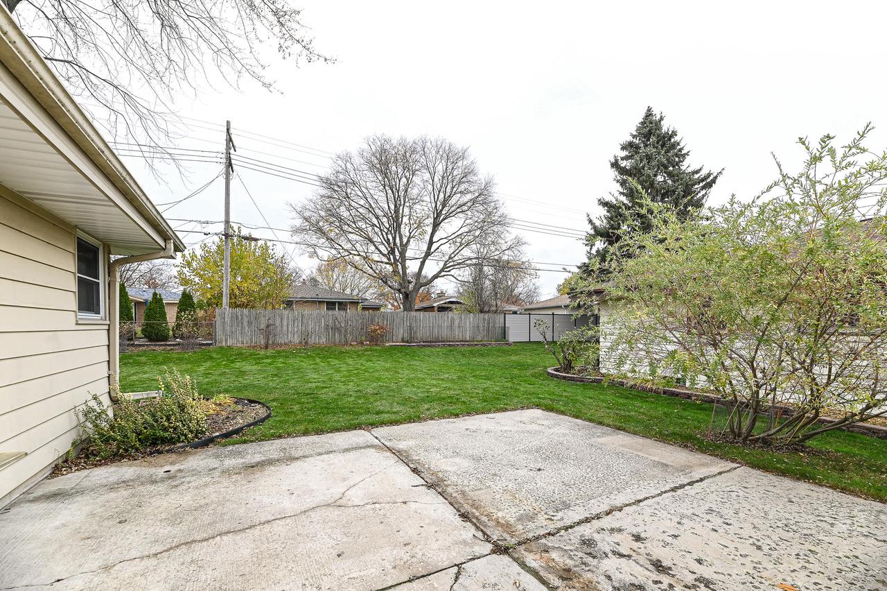 8646 West Ohio AVENUE