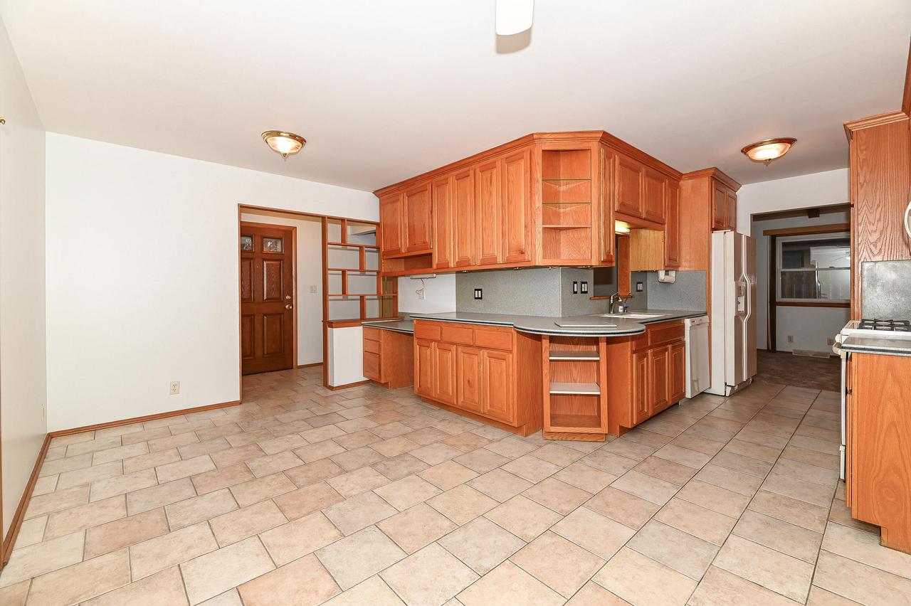 8646 West Ohio AVENUE