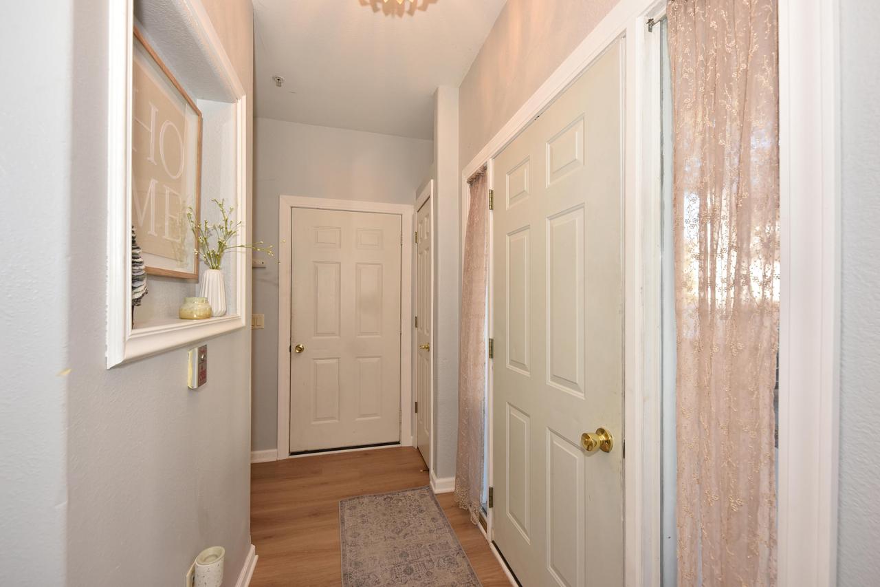 380 Terrace DRIVE WEST West